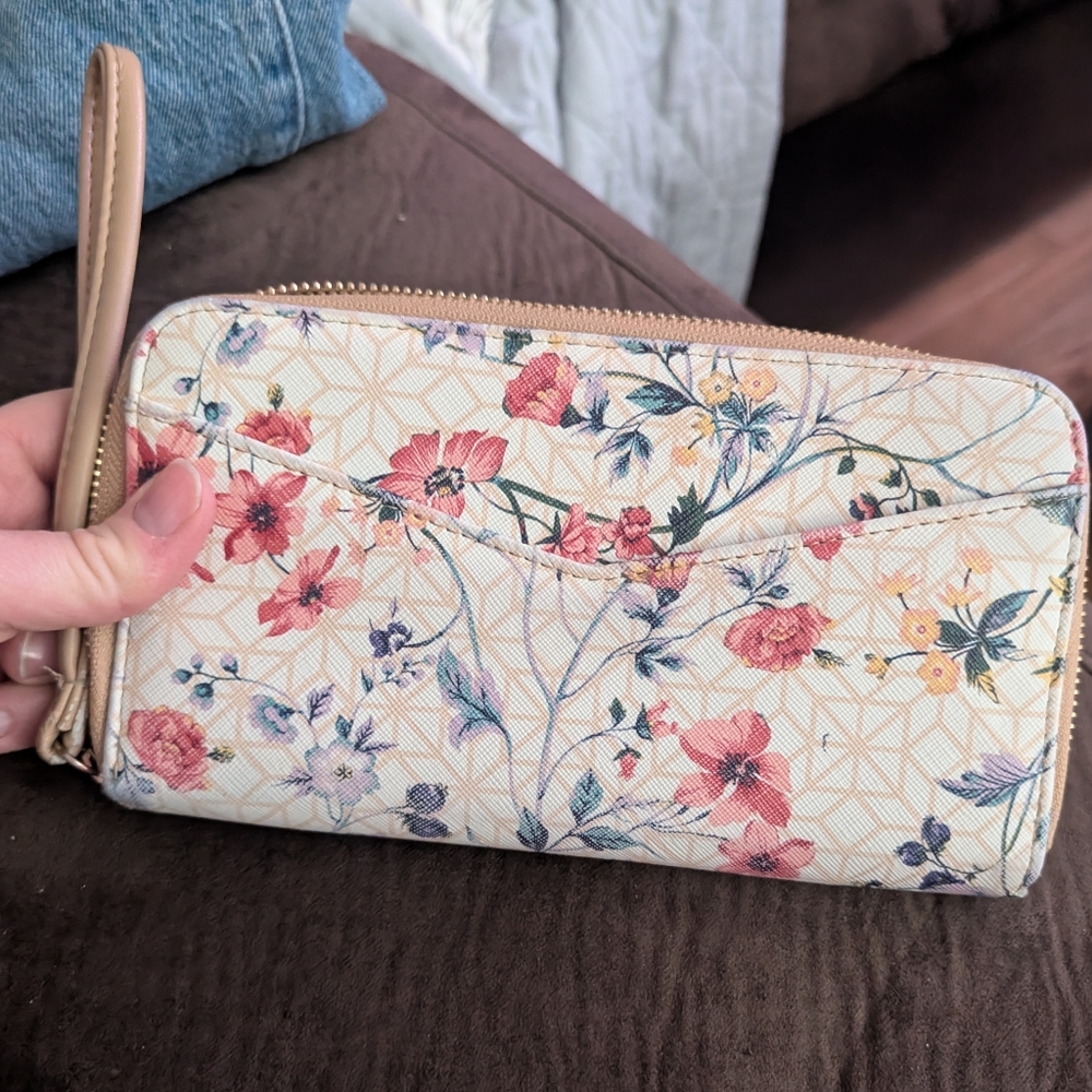 CottagecoreFloral Wallet Wristlet Grannycore Romantic Gardencore Clutch Organiz